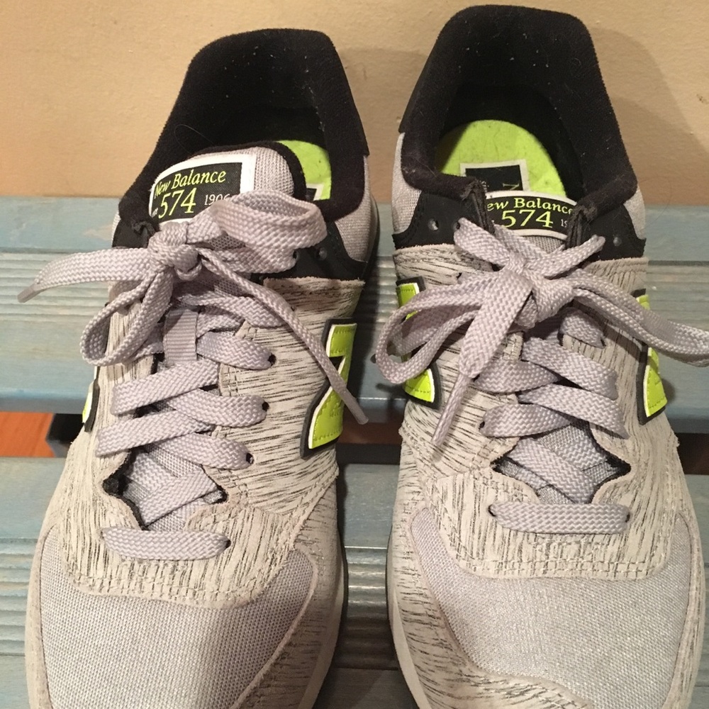 New balance 574 practically new size 7 - Picture 4 of 7